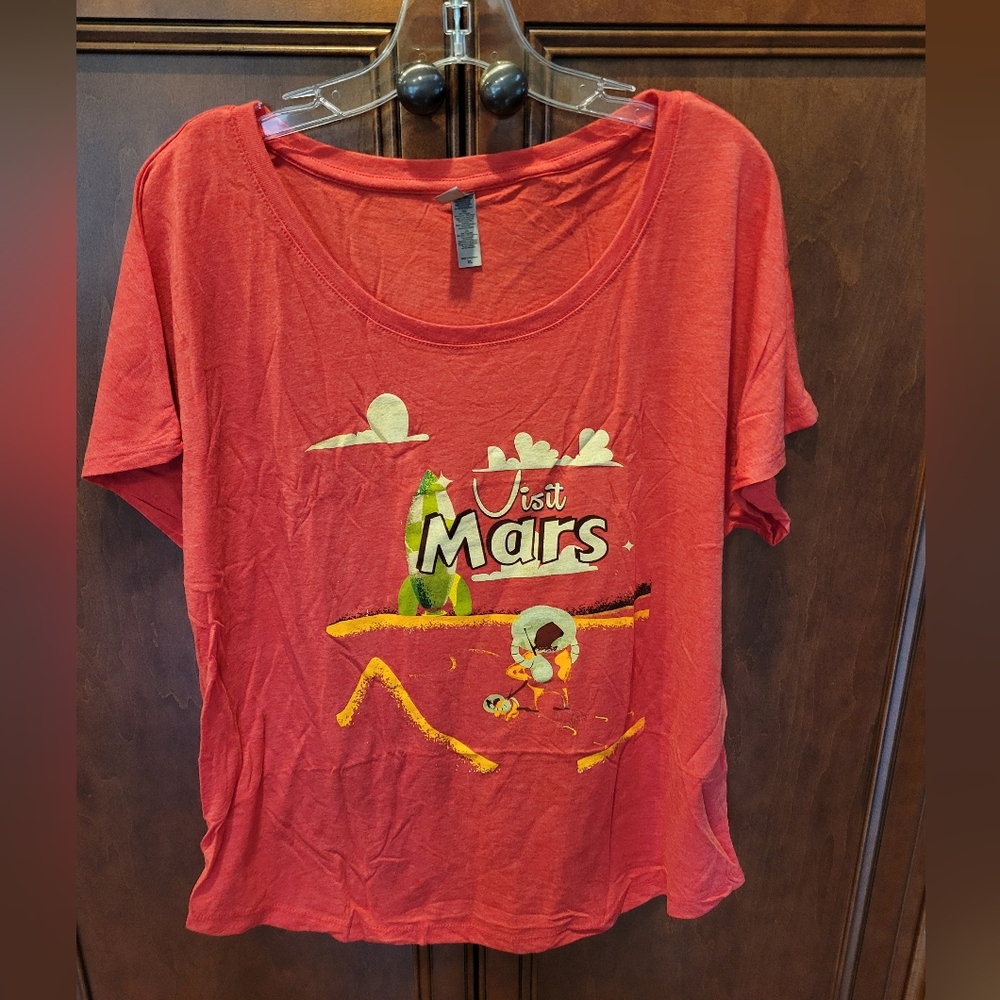Next Level Visit Mars Red T-shirt Sz XL Spaceship Alien Womens New